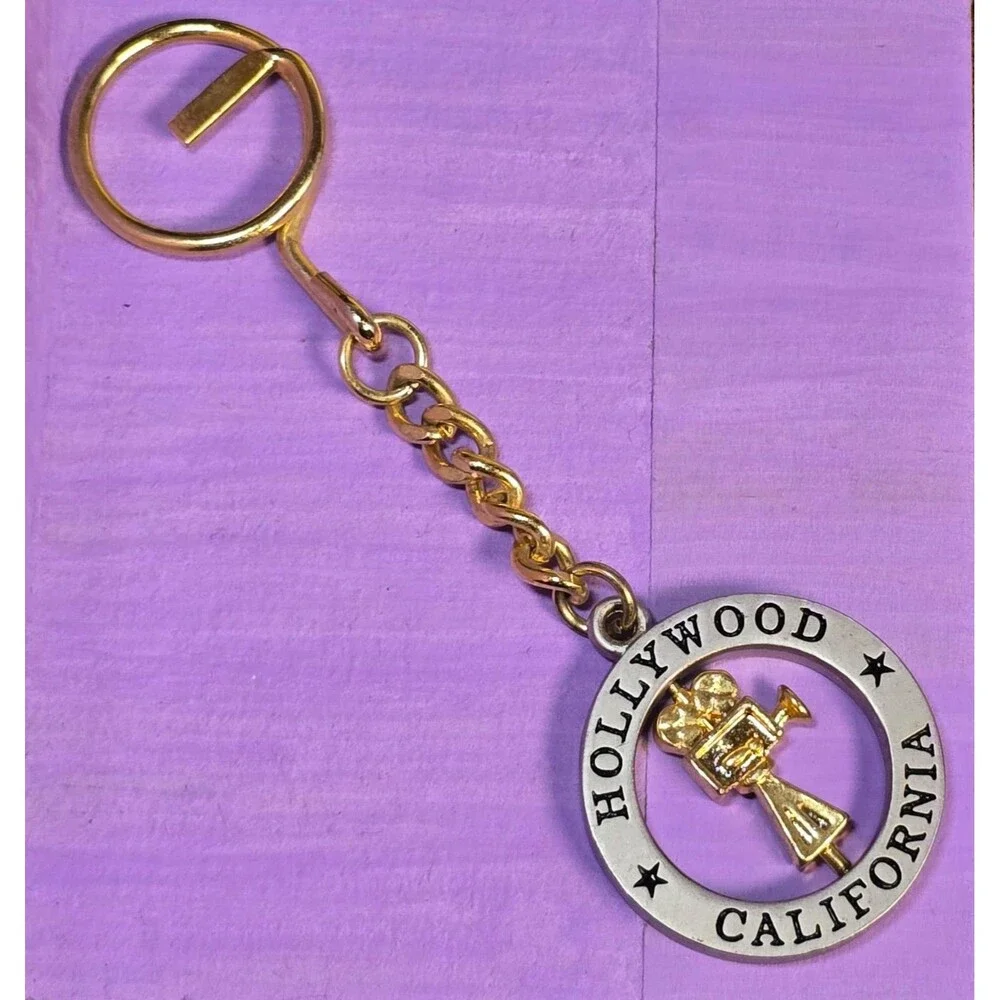Hollywood California Rotating Keychain Souvenir Movie Camera Charm Keyring Gift